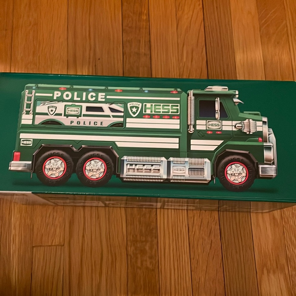 Hess police truck & cruiser 2023